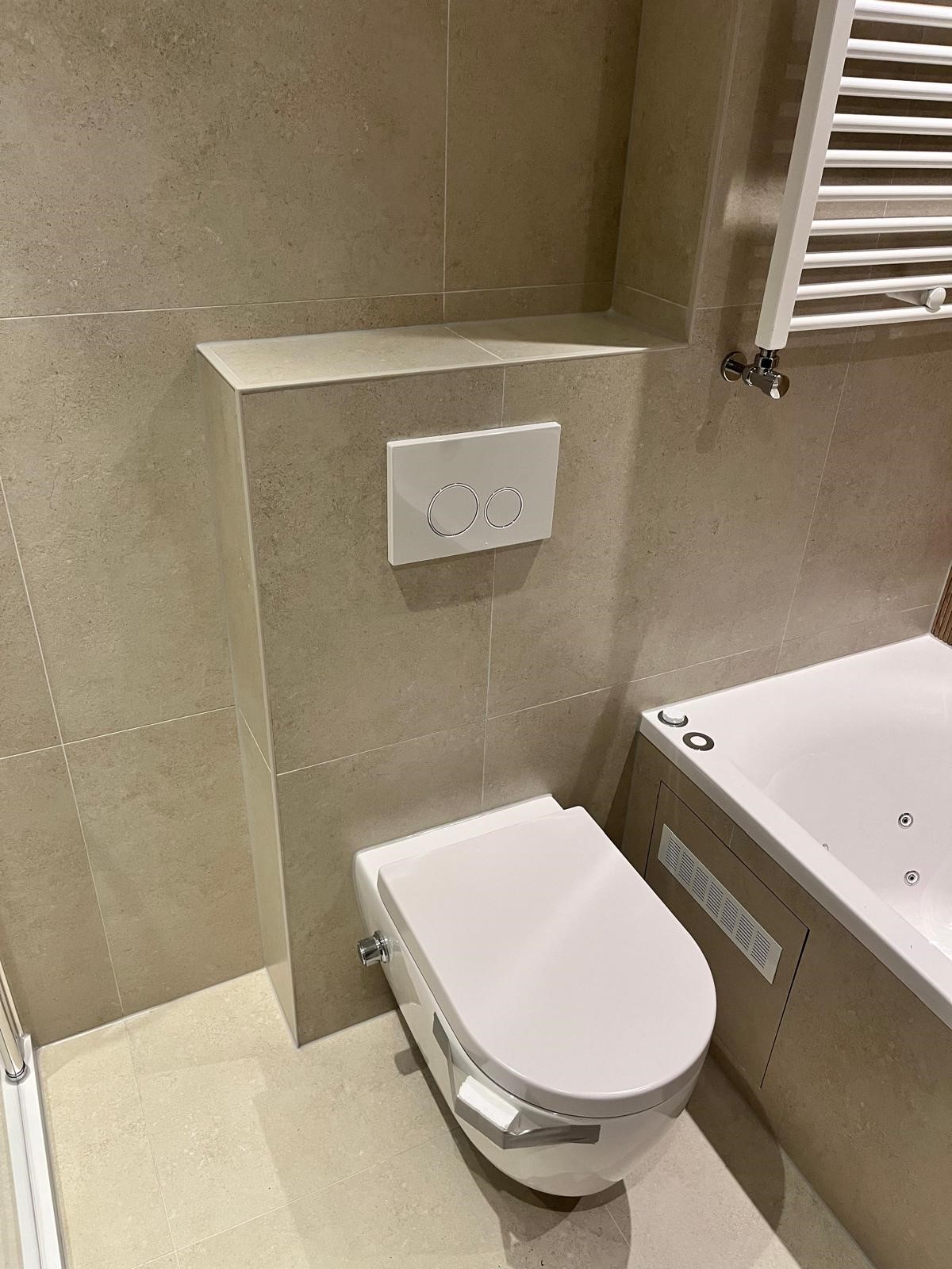 Badkamer renovatie 37 Amersfoort met was toilet